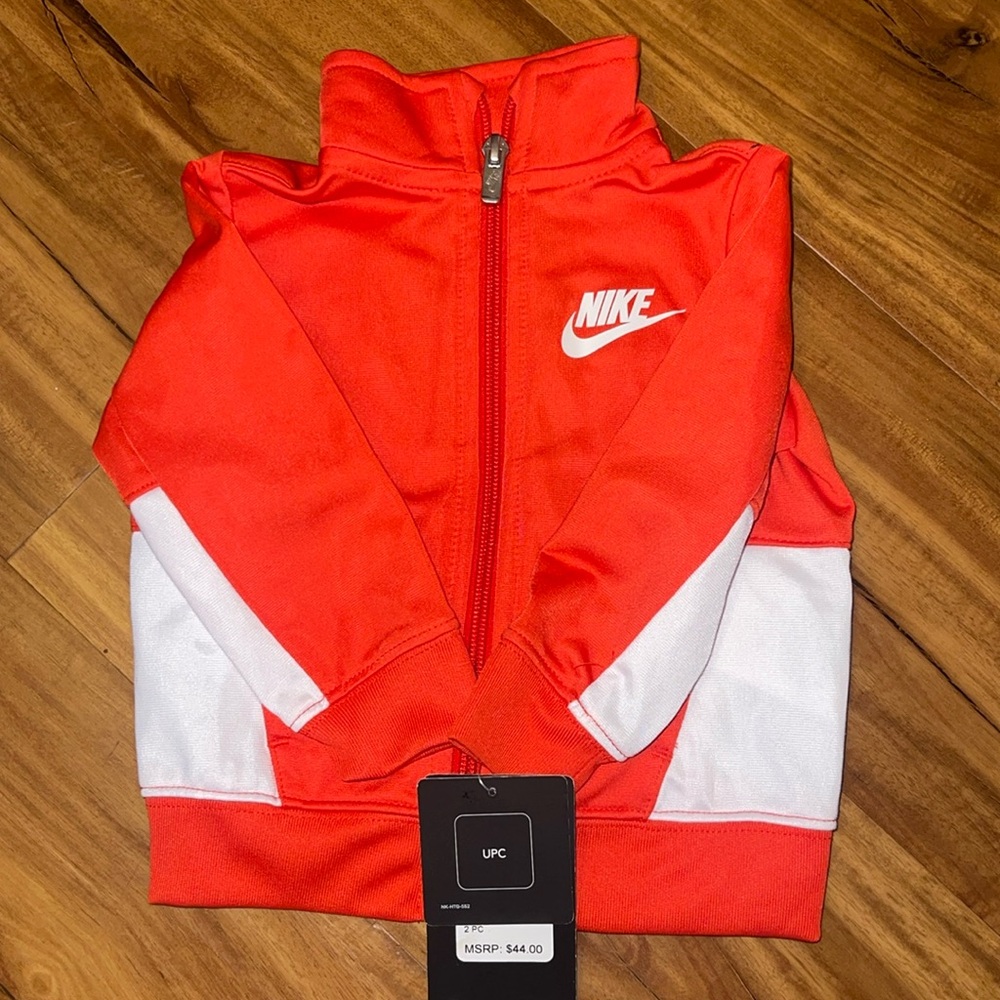 NWT 12M NIKE JACKET